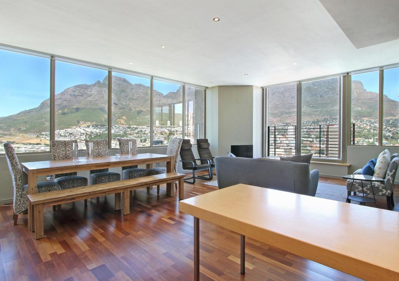 Spacious 3 Bedroom Family Apartment In Kaapstad Buitenkant foto