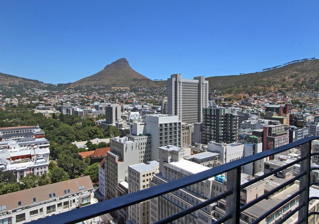 Spacious 3 Bedroom Family Apartment In Kaapstad Buitenkant foto
