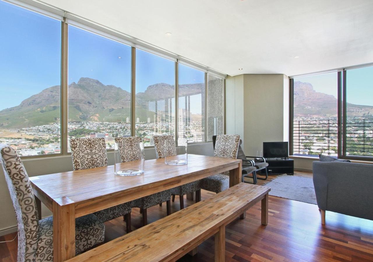 Spacious 3 Bedroom Family Apartment In Kaapstad Buitenkant foto